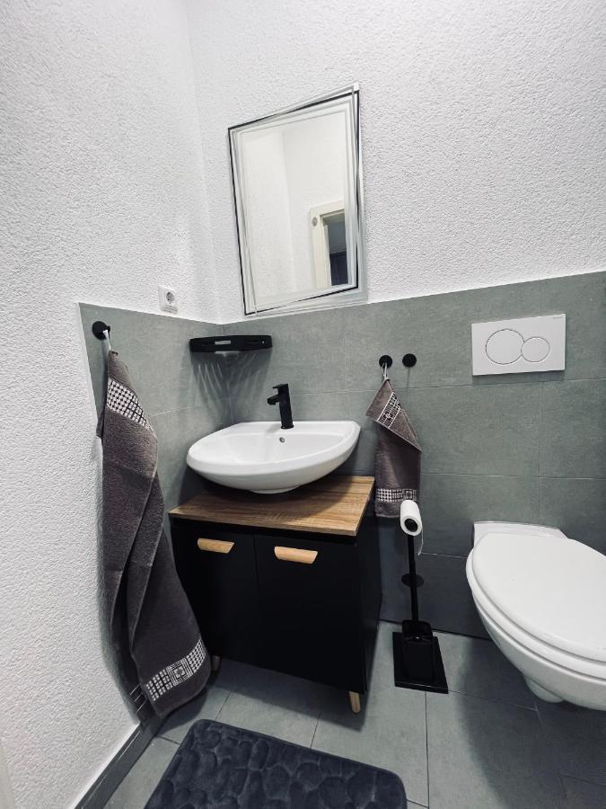 Traumhaftes 1-Zi Apartment Mit Gartennutzung Naehe Krefeld Hbf Zewnętrze zdjęcie